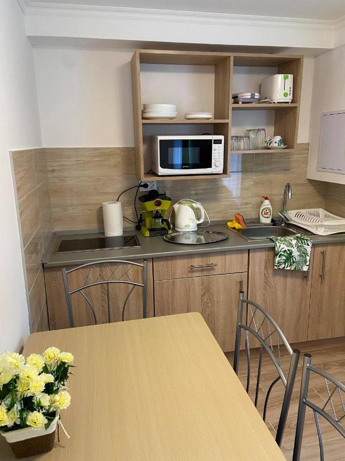 Lilla Vendeghaz Otel Miskolc Dış mekan fotoğraf